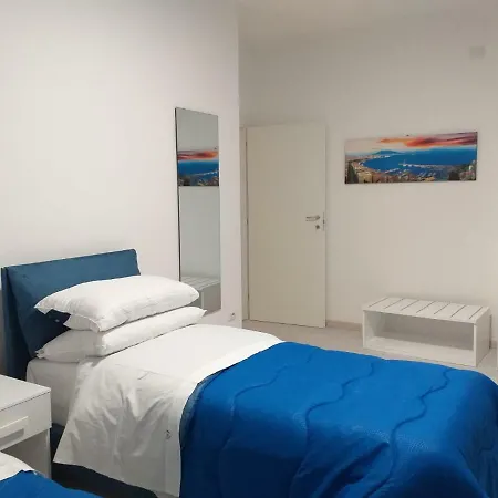 Apartment Blue Eyes *